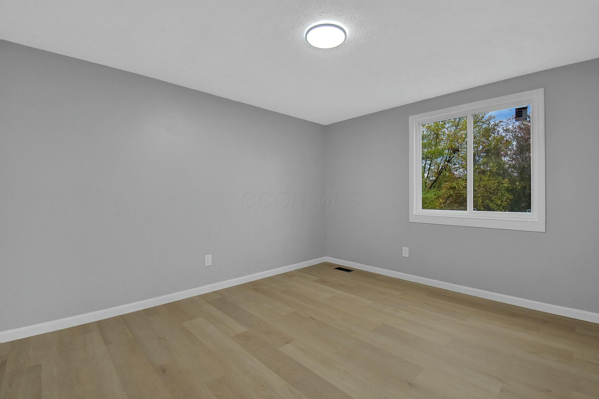 1095 Belle Meade Place