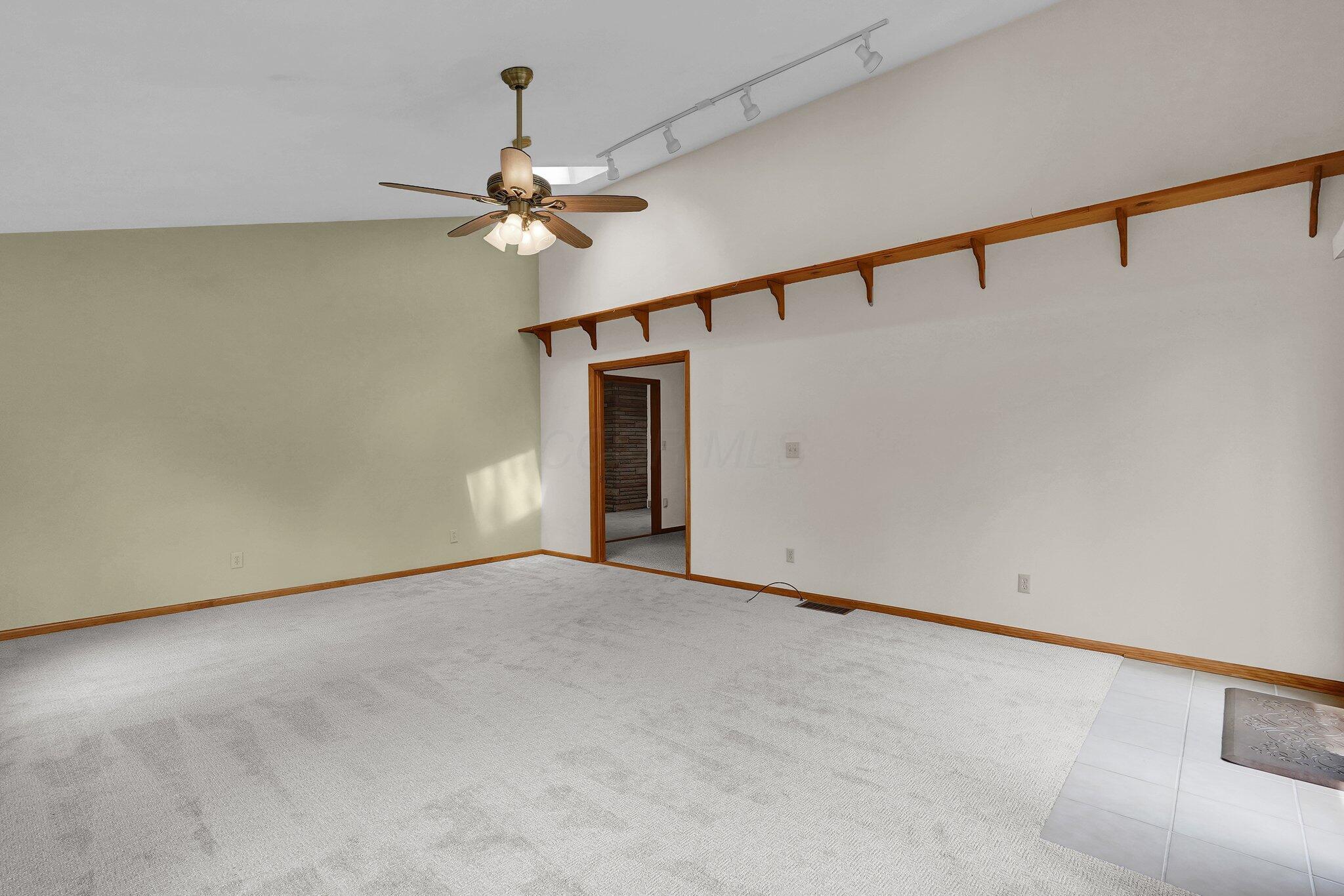 2413 Edgevale Road
