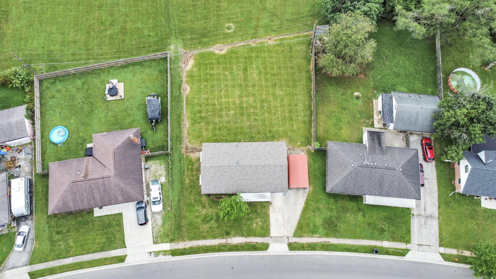 909 Stephen Drive W