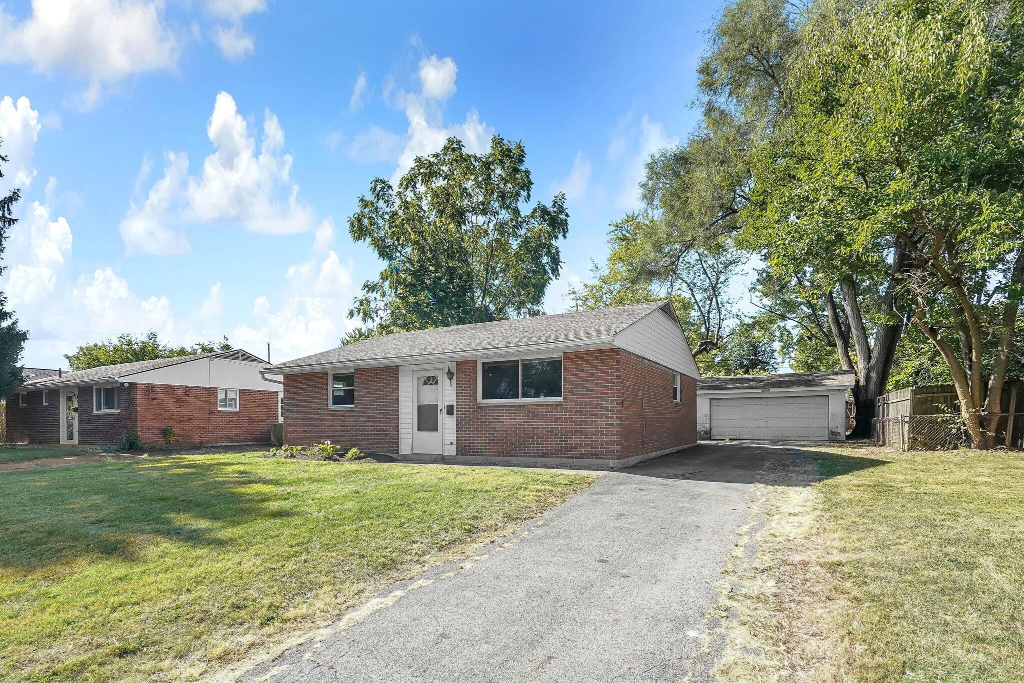 5137 Drivemere Road