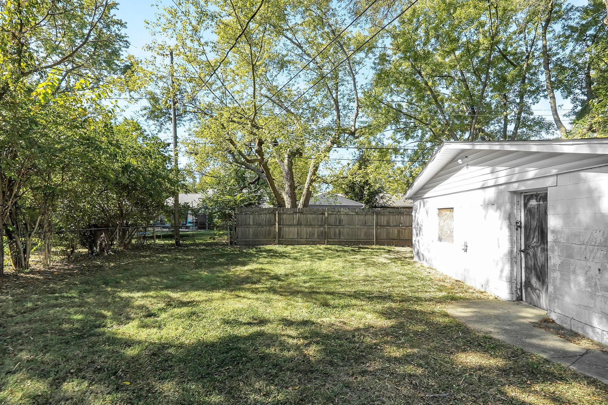 5137 Drivemere Road