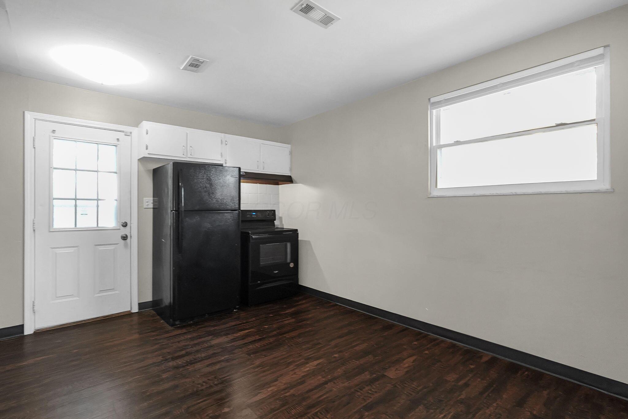 5137 Drivemere Road