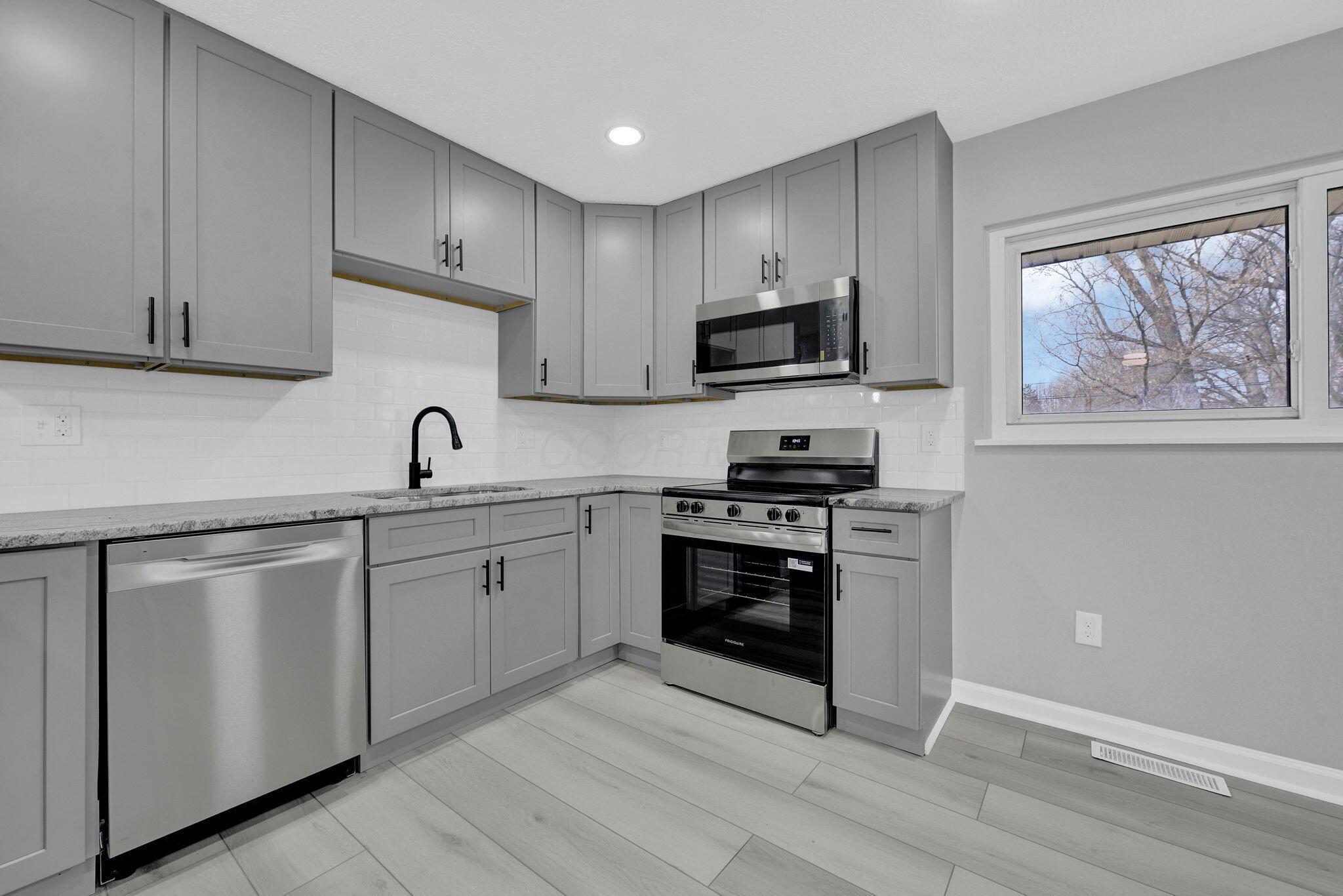 3333 Latonia Court