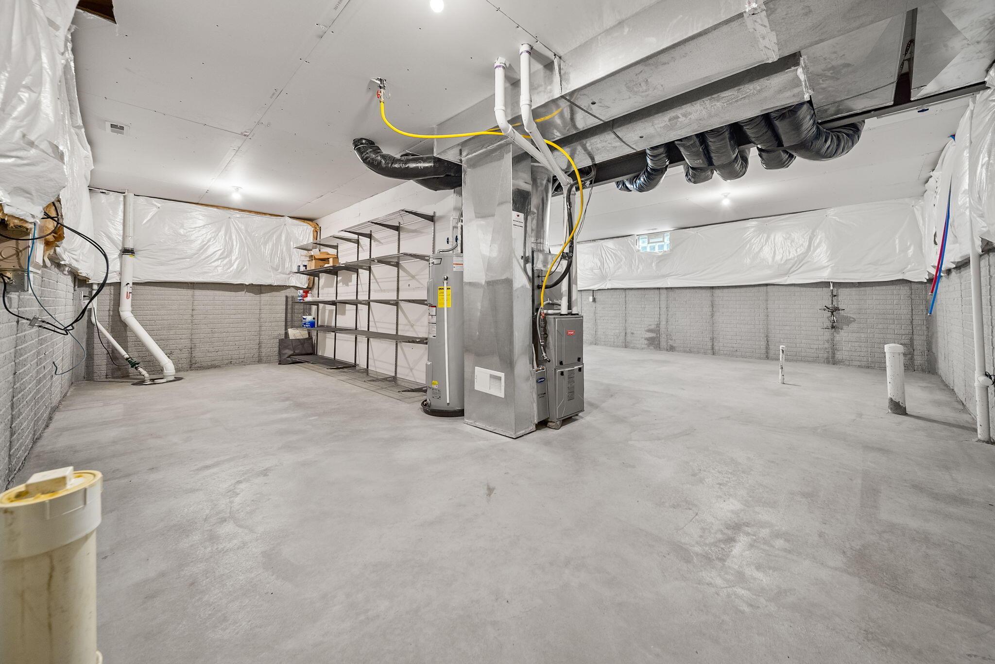 1161 S Washington Avenue