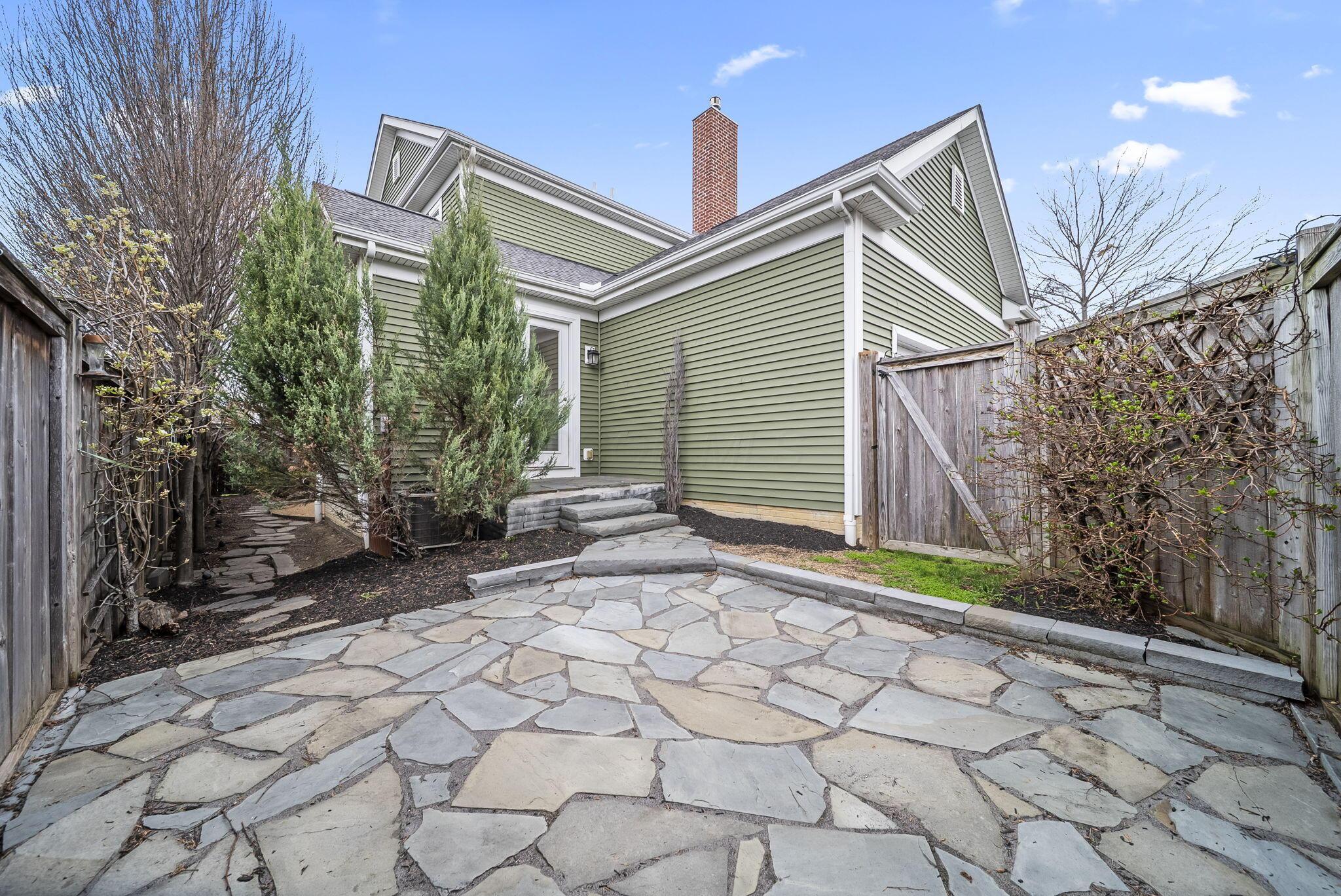 1161 S Washington Avenue