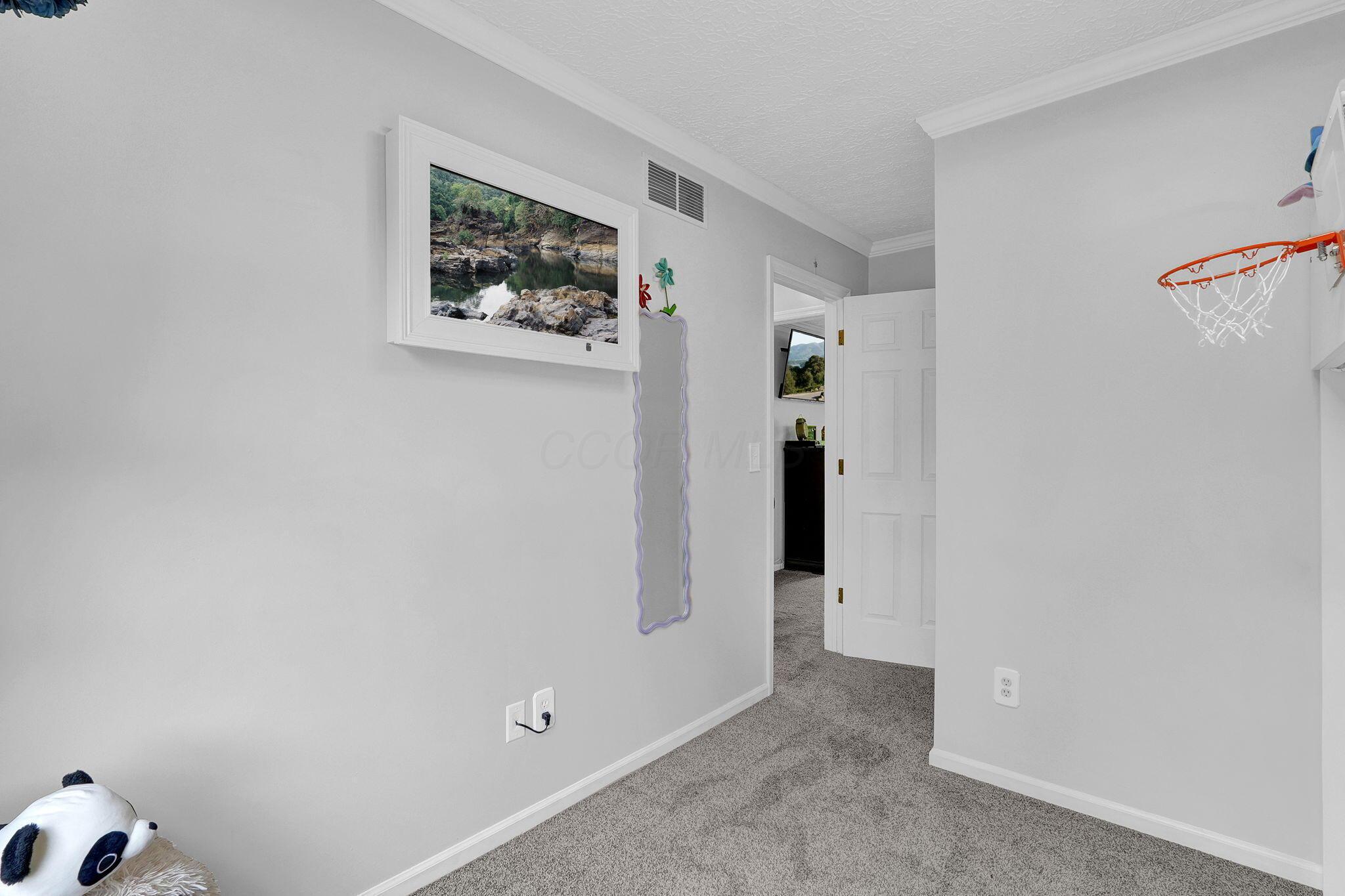 3437 Ridley Drive