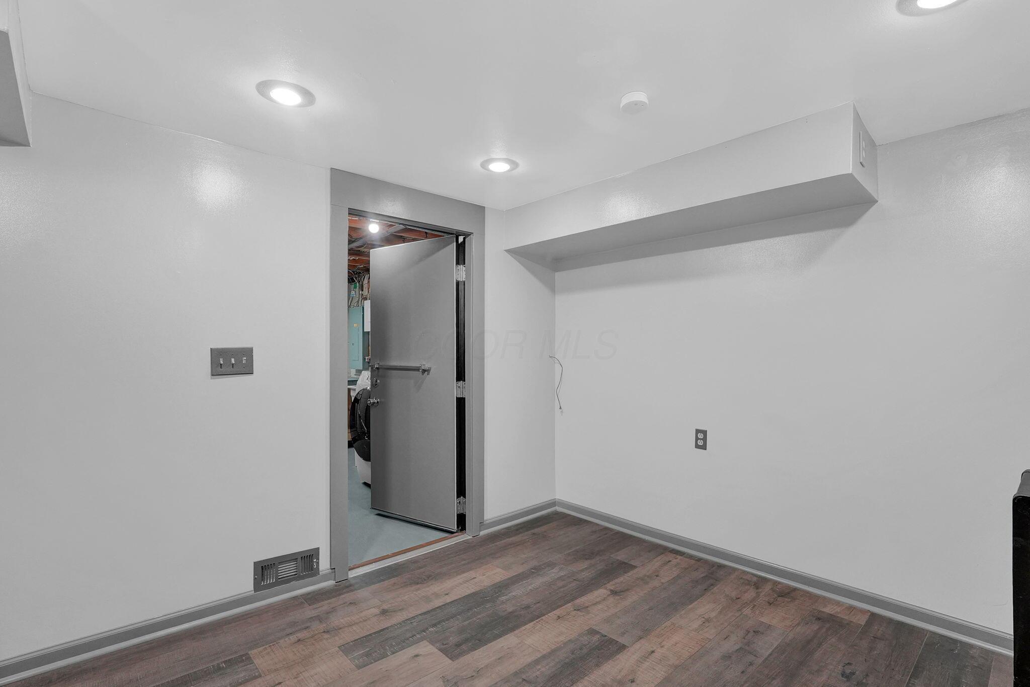 3437 Ridley Drive