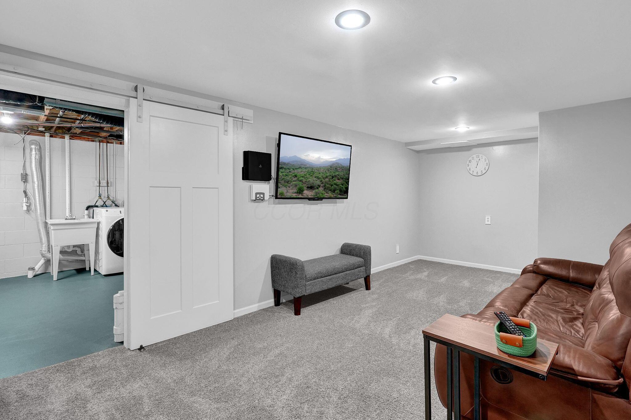 3437 Ridley Drive