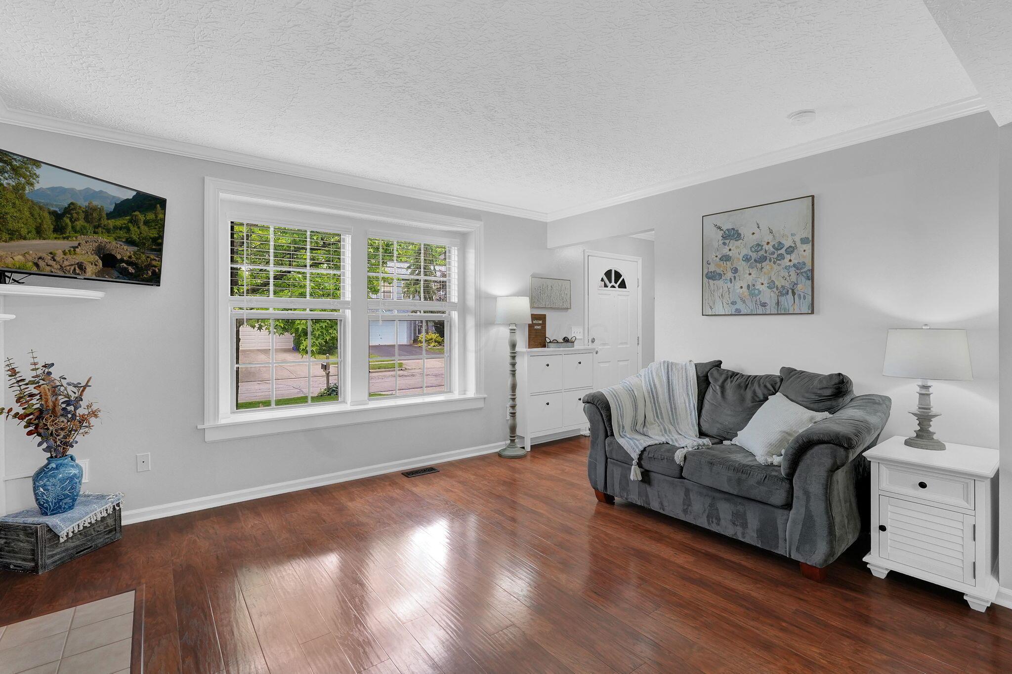 3437 Ridley Drive