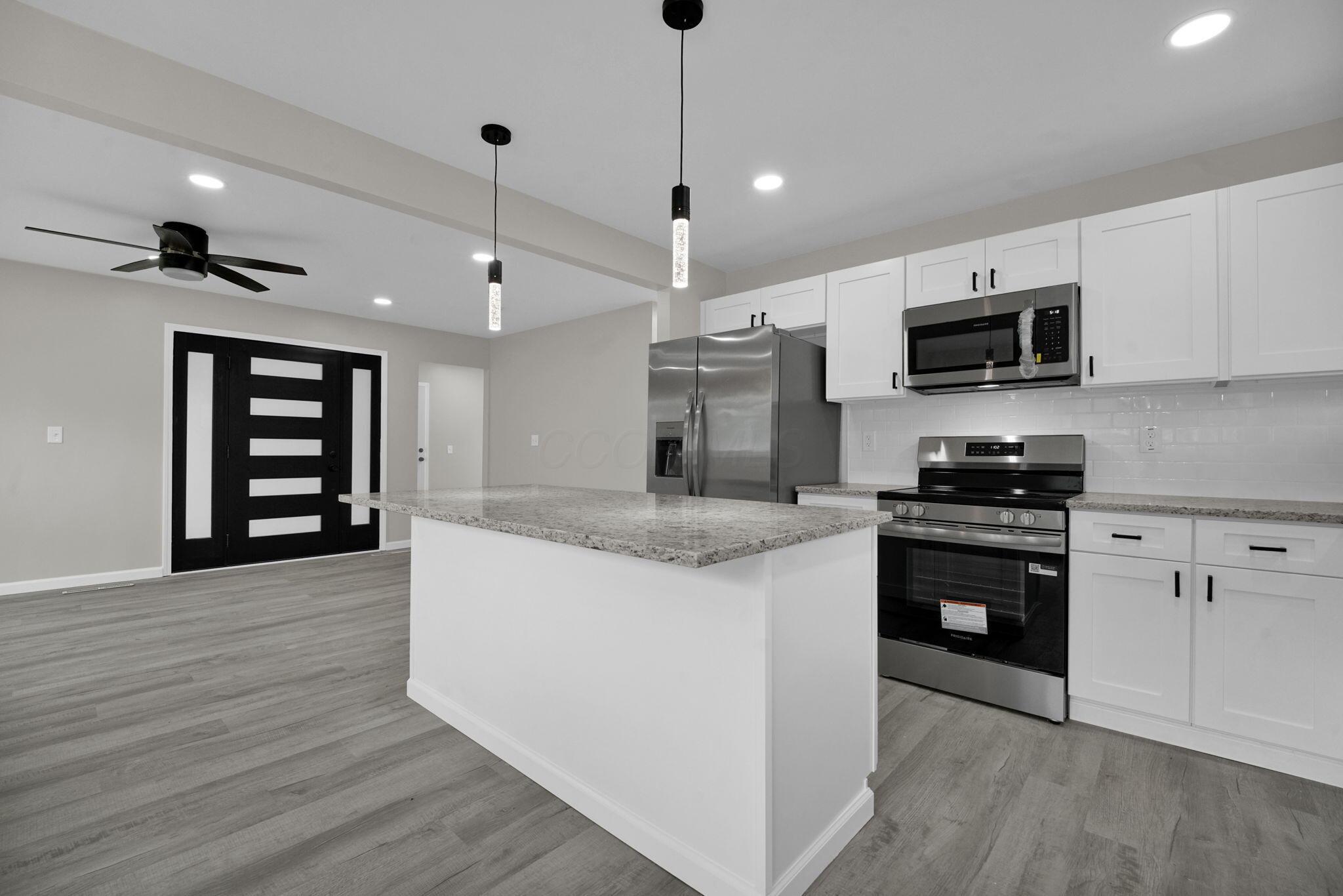 3845 Rutledge Drive