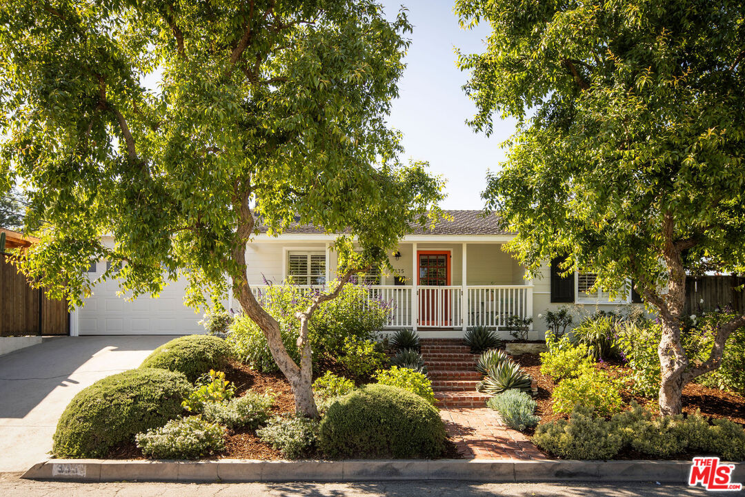 335 Ruberta Ave