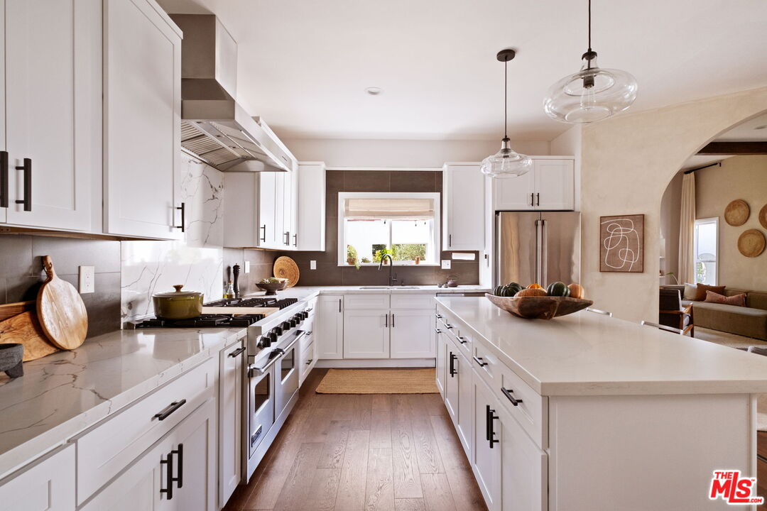 1768 S Ogden Dr