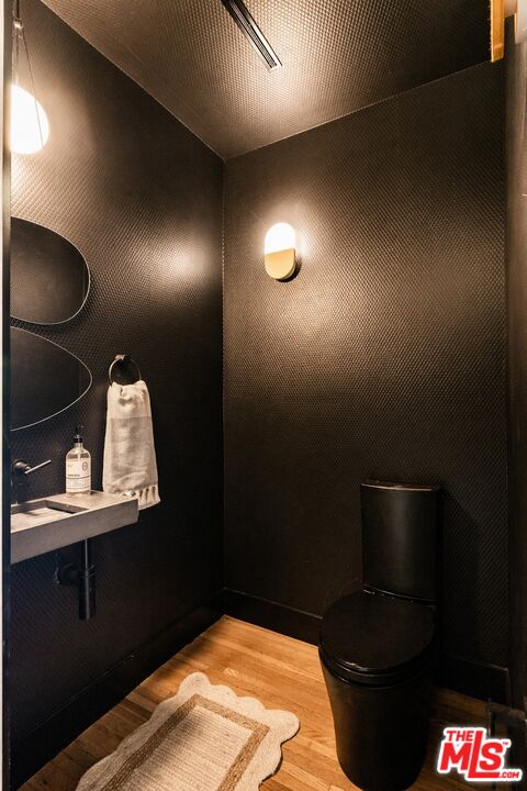 238 N Gower St