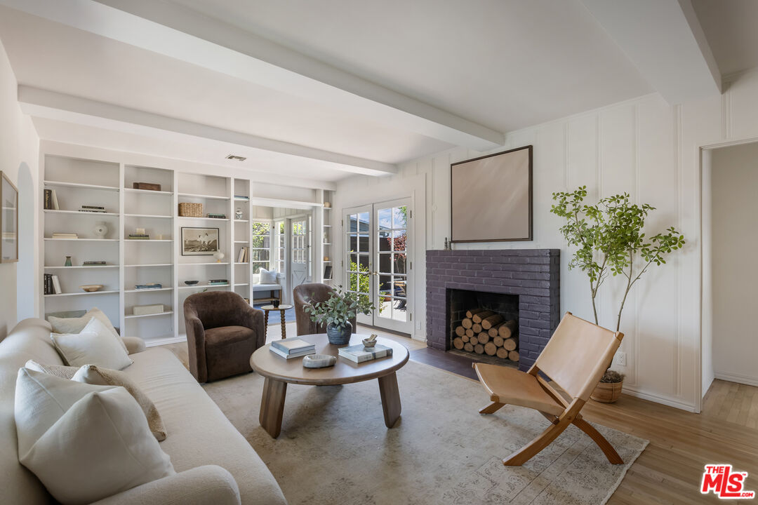 1647 Rotary Dr