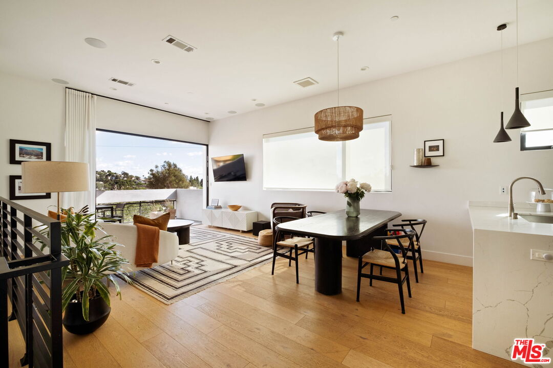 3256 Colony Cir
