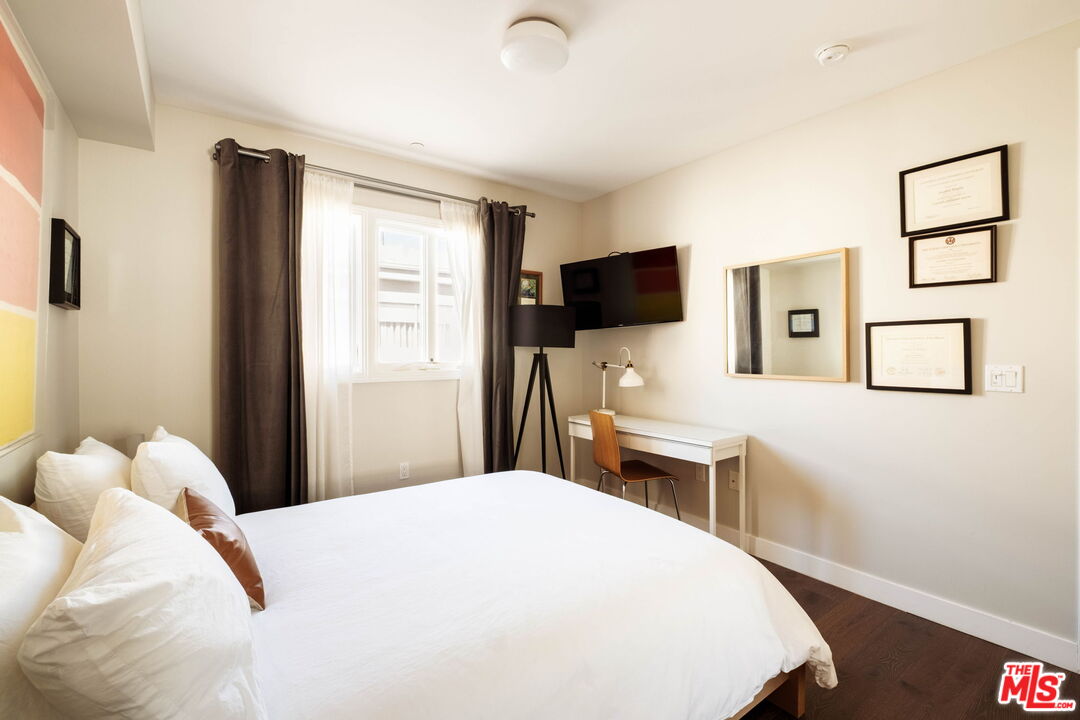 612 Lincoln Blvd Unit: 3