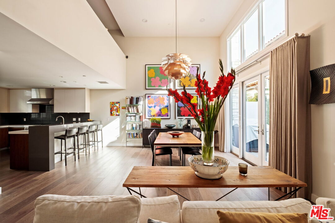 612 Lincoln Blvd Unit: 3
