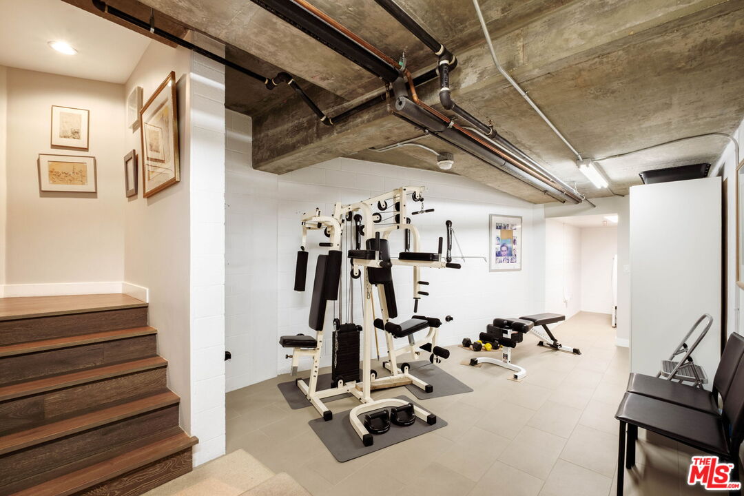 612 Lincoln Blvd Unit: 3