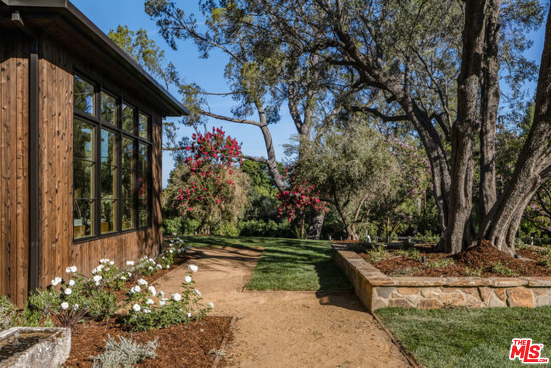 24877 Eldorado Meadow Rd