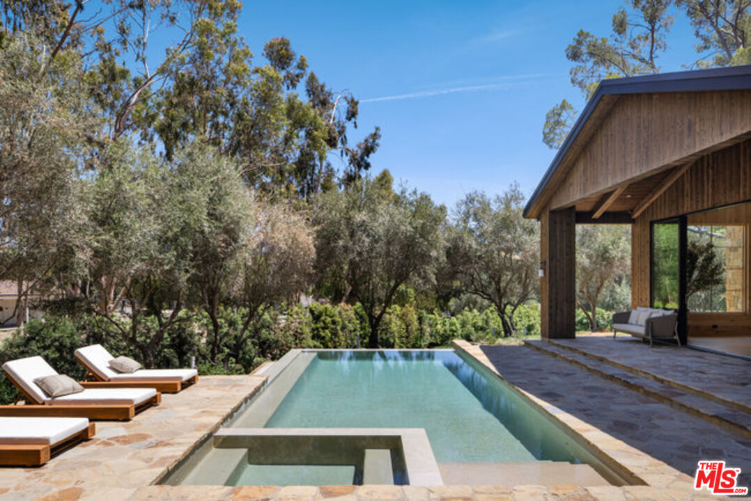 24877 Eldorado Meadow Rd
