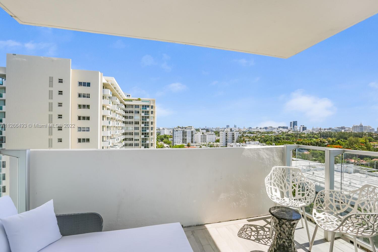 1100 West Ave Unit: 1102