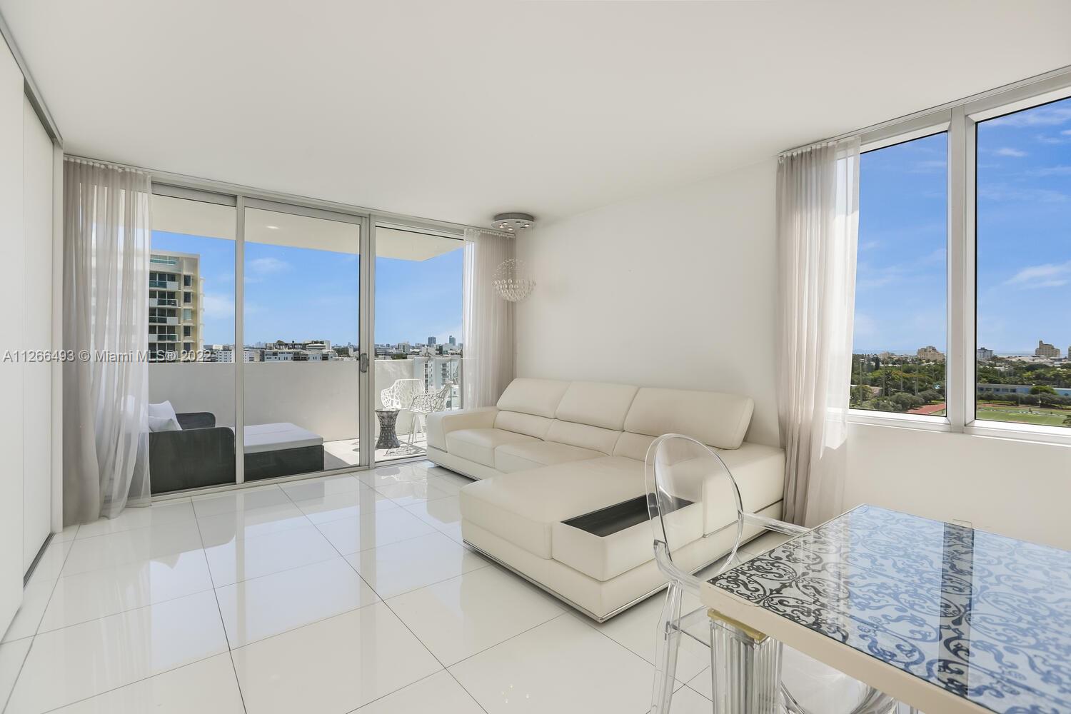 1100 West Ave Unit: 1102
