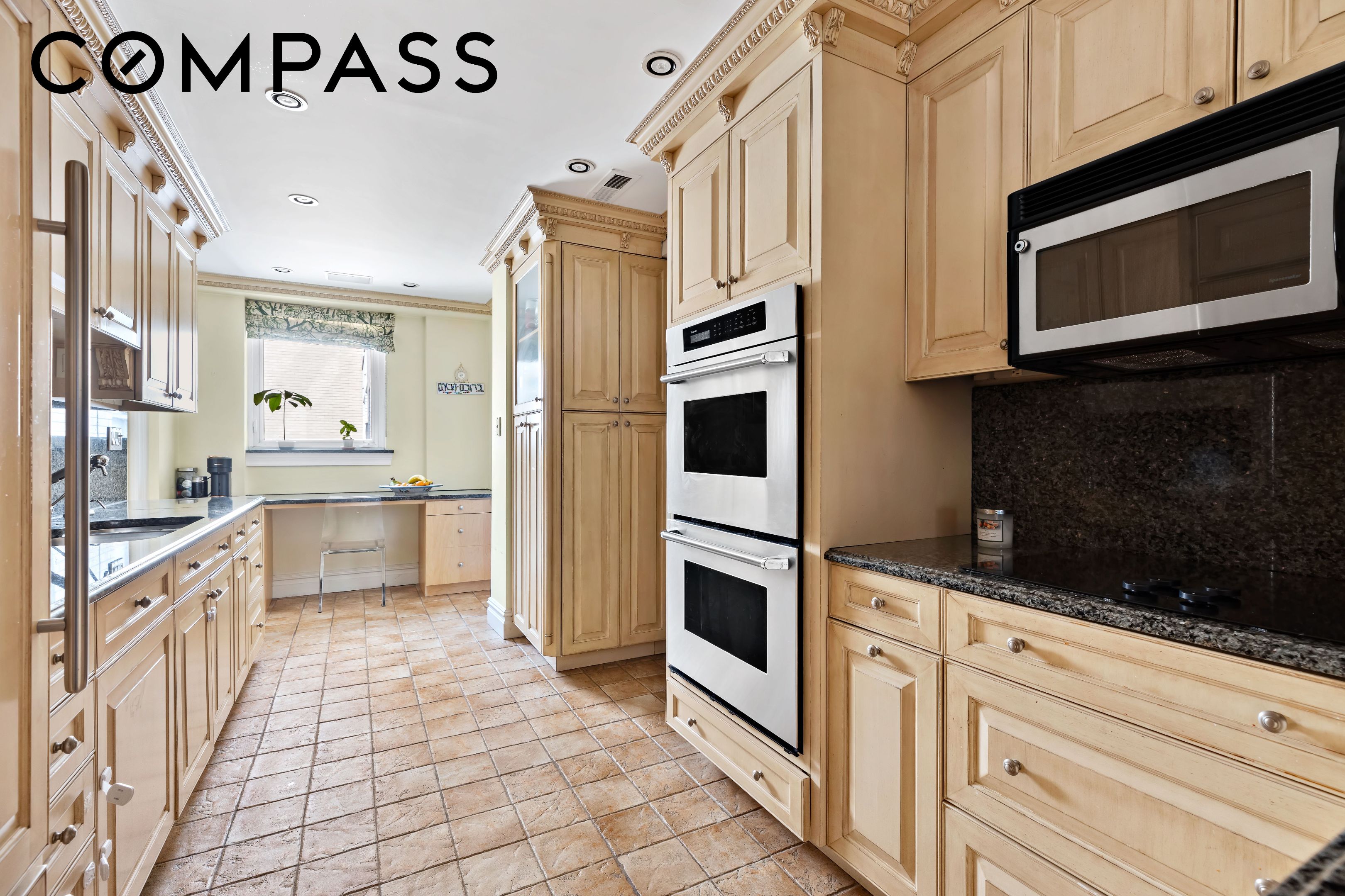 175 E 62nd Street 9D