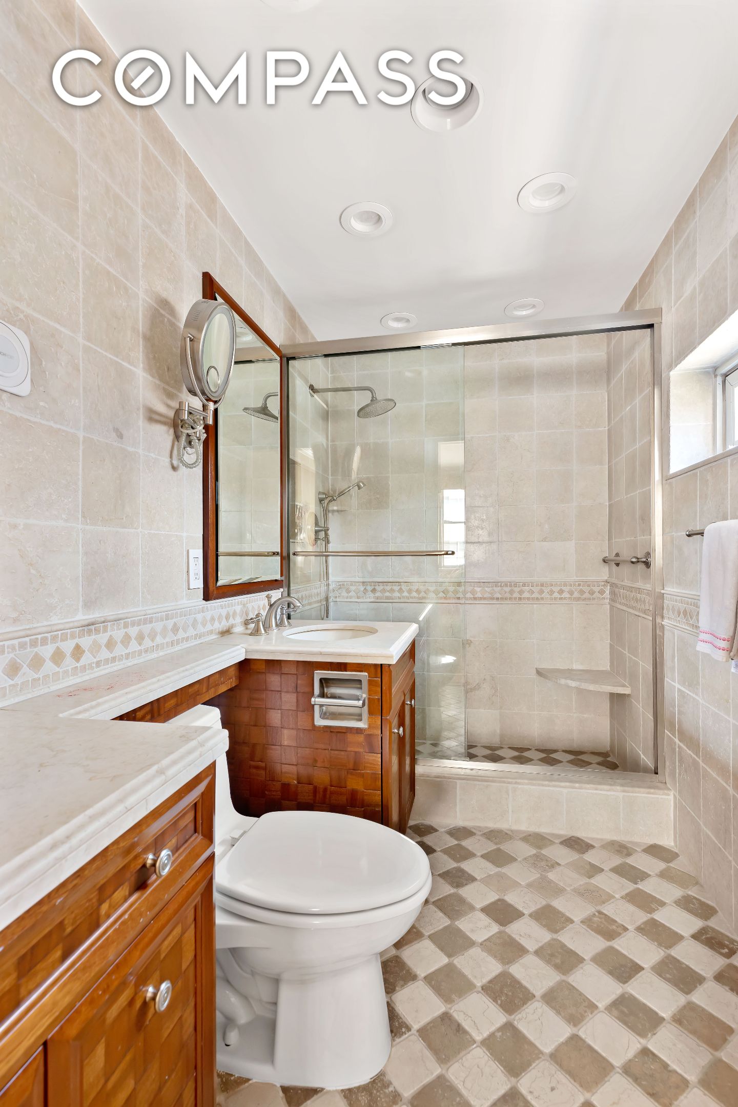 175 E 62nd Street 9D