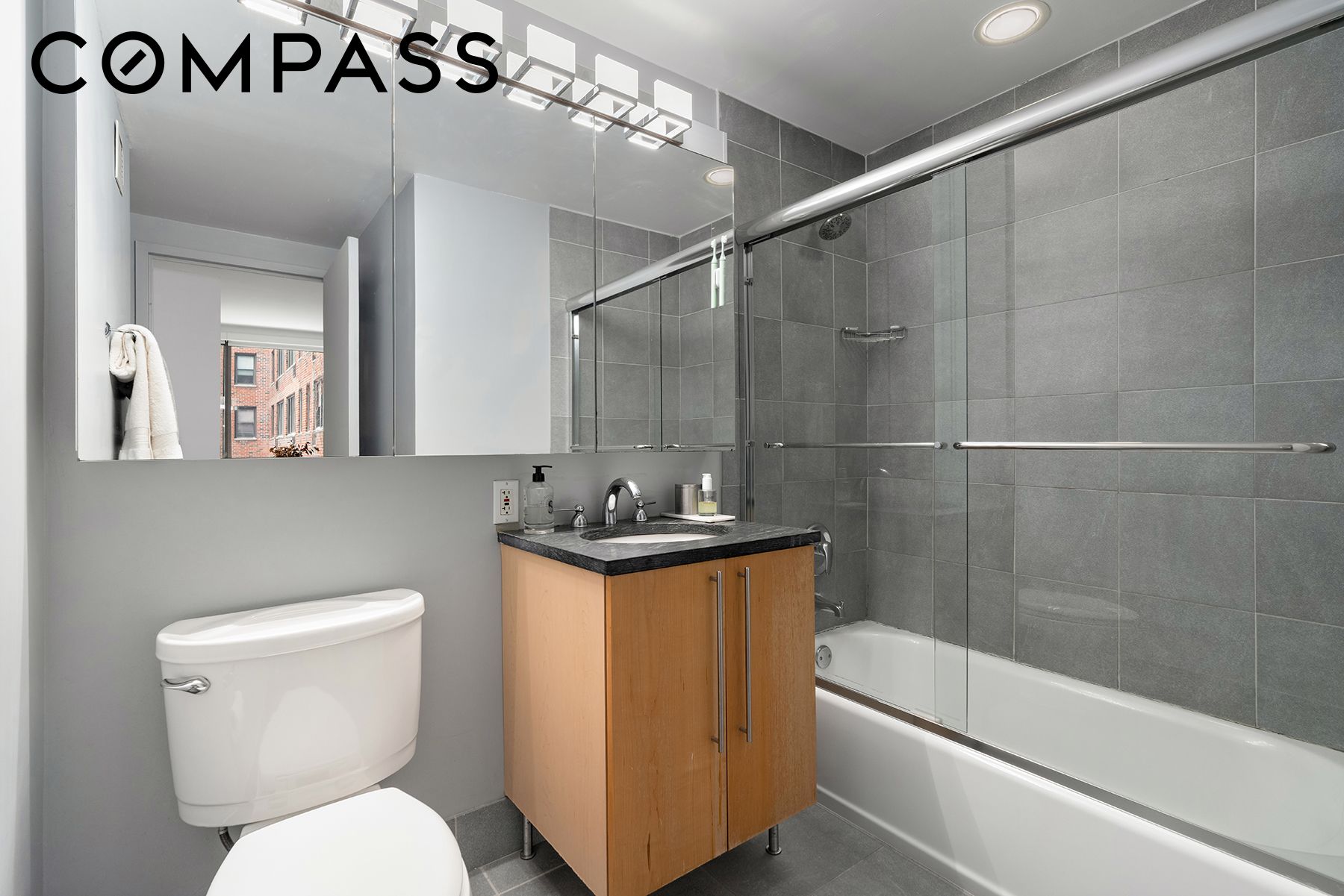 242 E 25th Street 3A