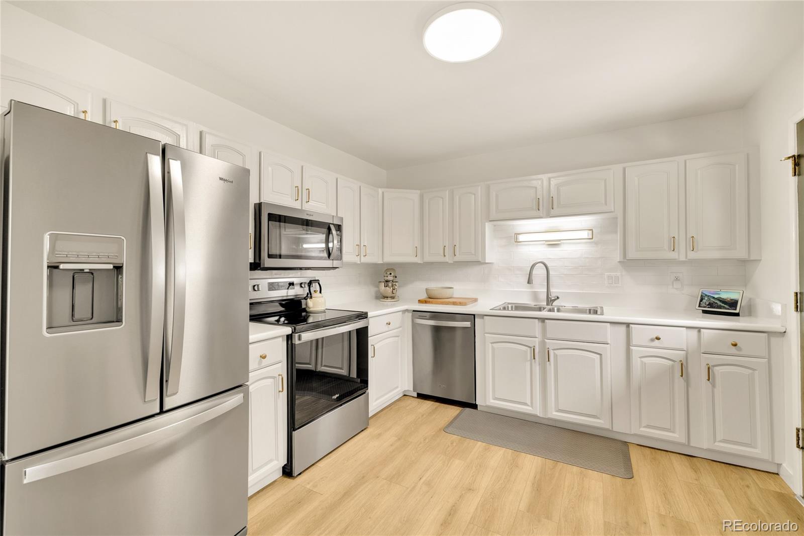 1535 S Zang Court