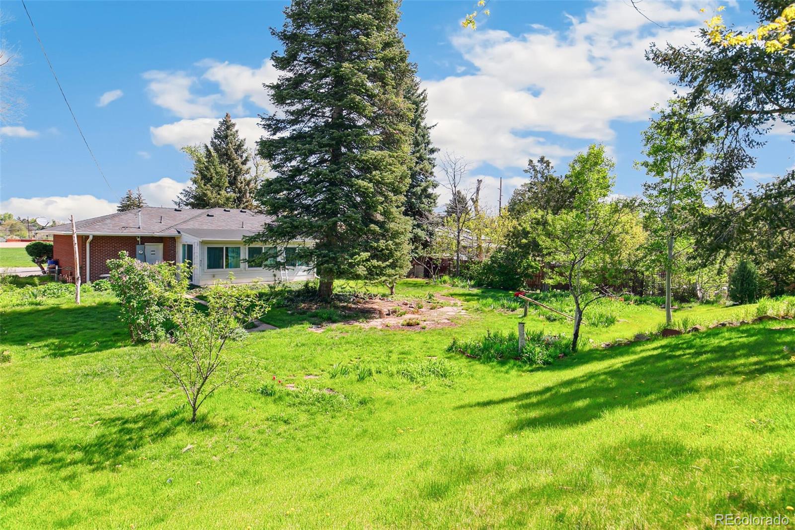 12046 W Green Mountain Drive