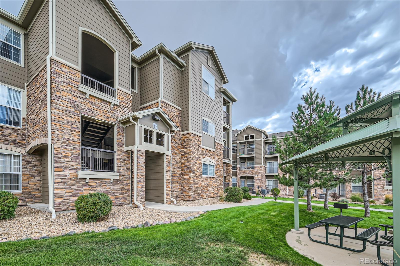 1465 Blue Sky Circle Unit: 17-202