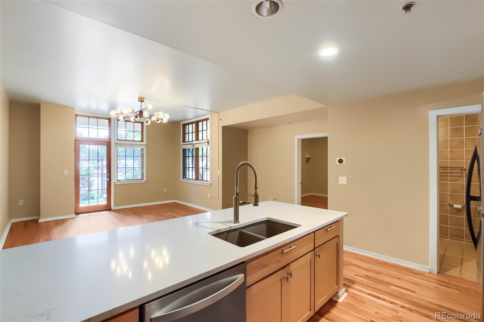 275 S Harrison Street Unit: 107
