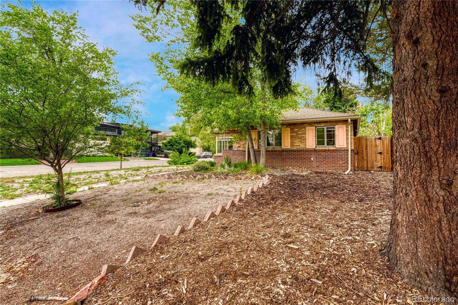 1103 Kearney Street