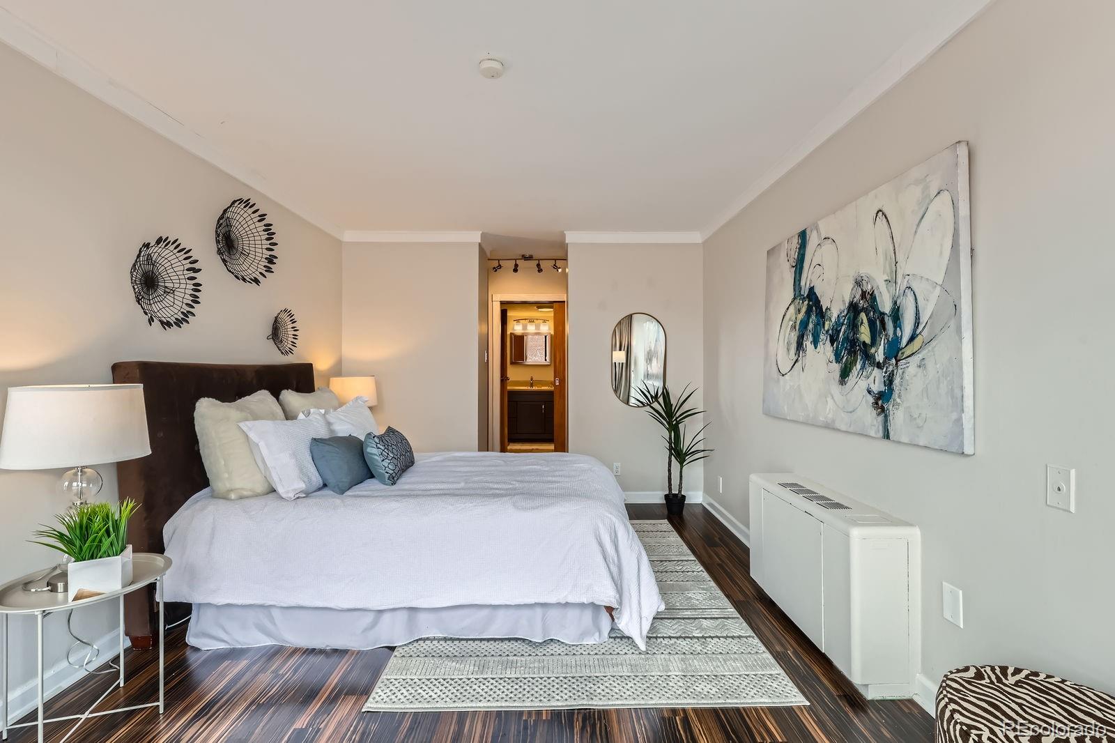 1050 N Corona Street Unit: 304