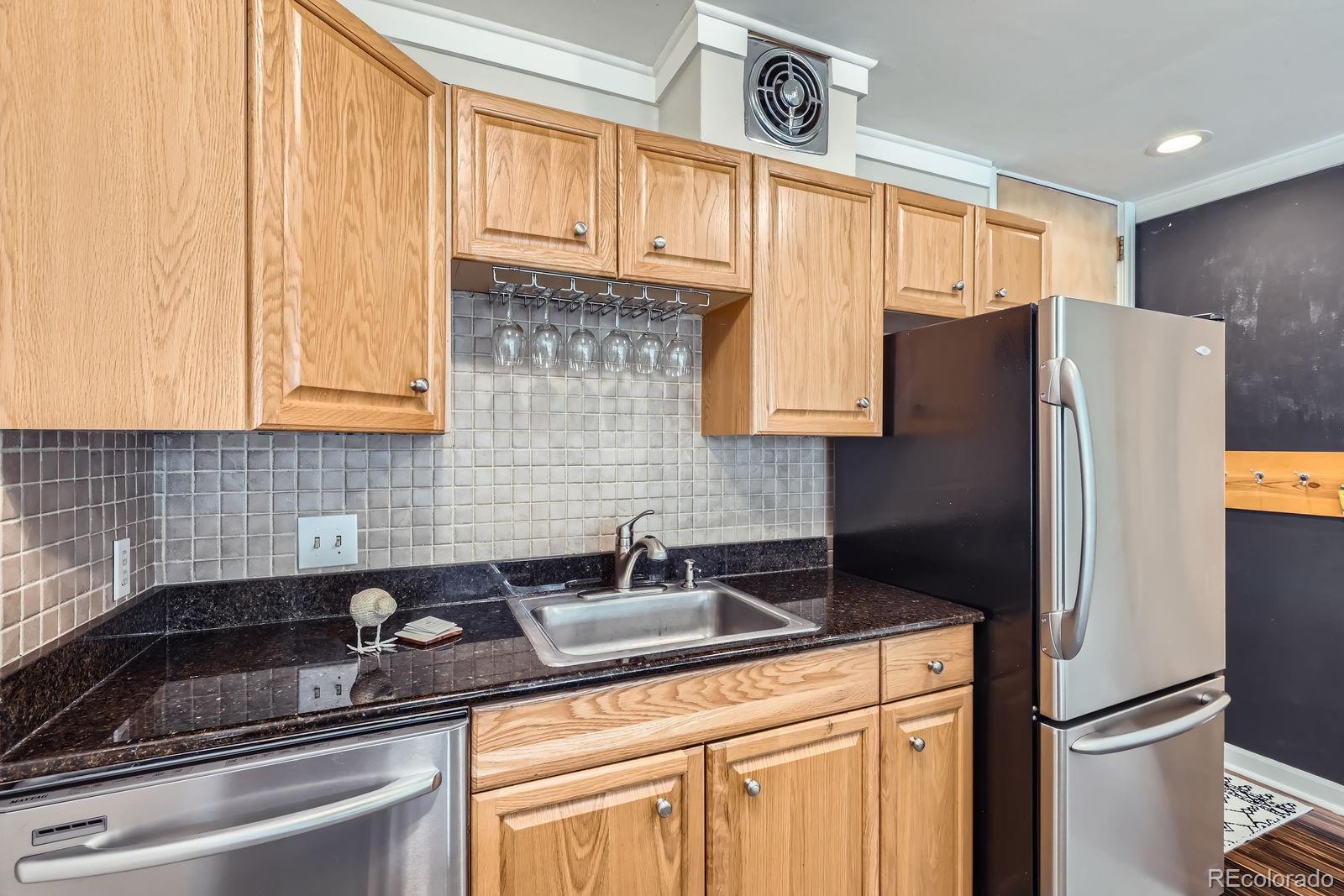 1050 N Corona Street Unit: 304