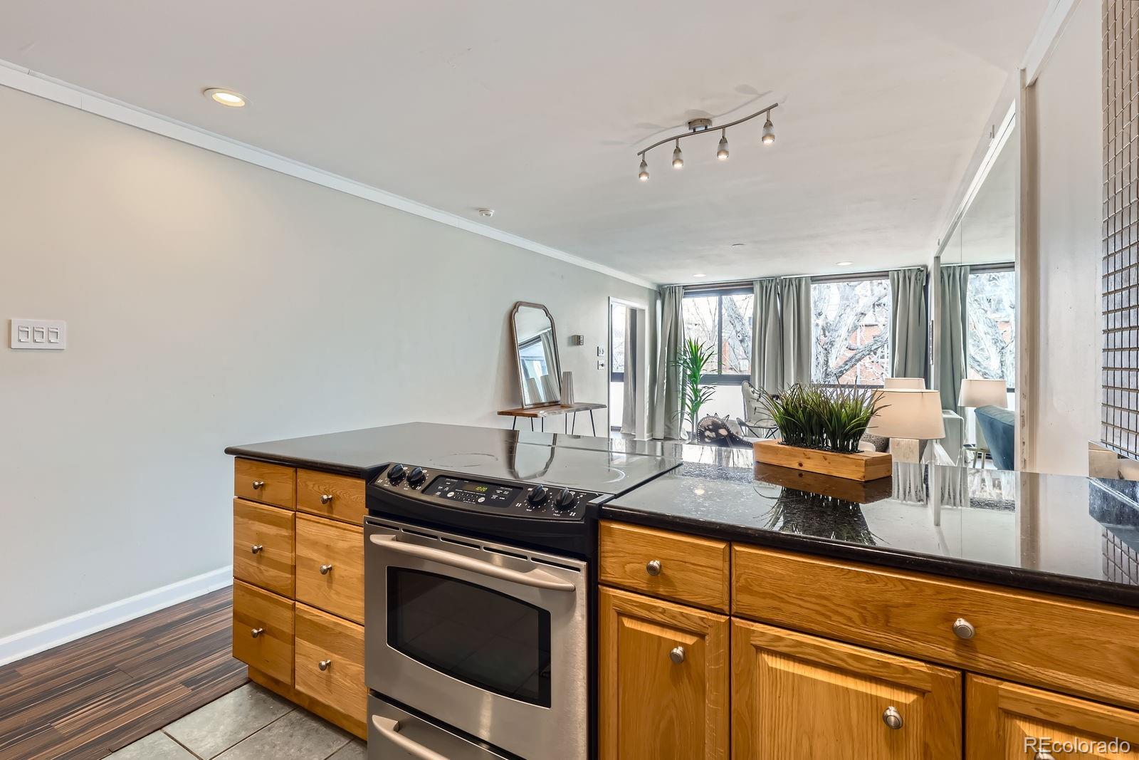 1050 N Corona Street Unit: 304