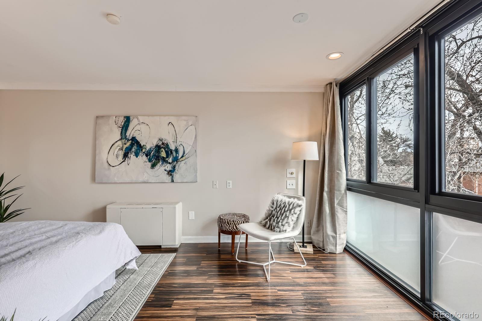 1050 N Corona Street Unit: 304