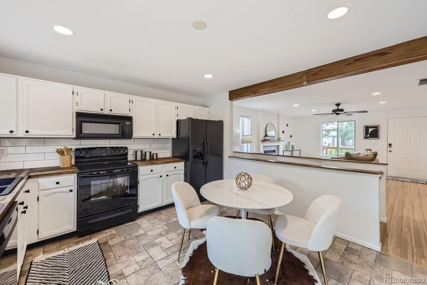 5329 E 112th Place