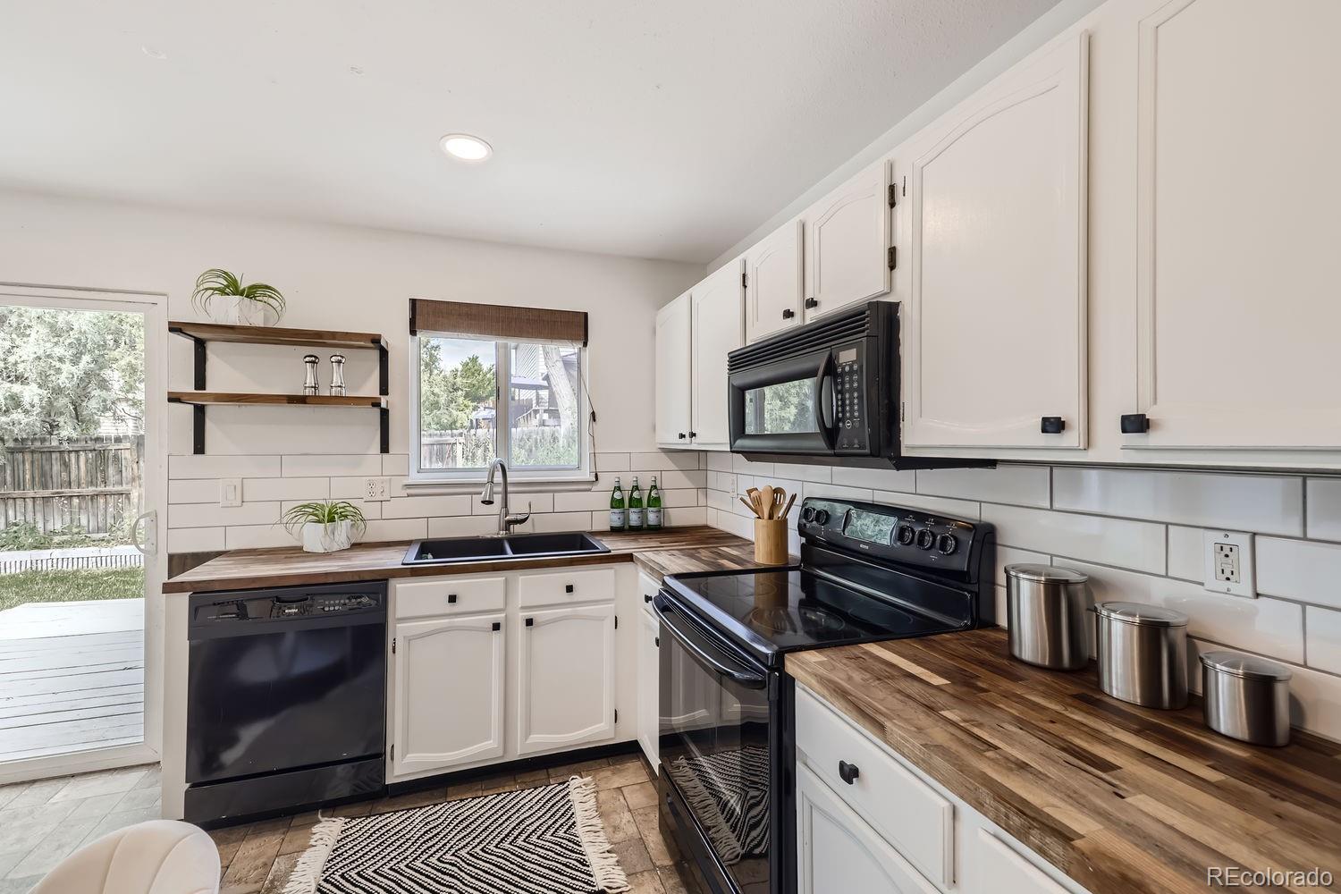 5329 E 112th Place