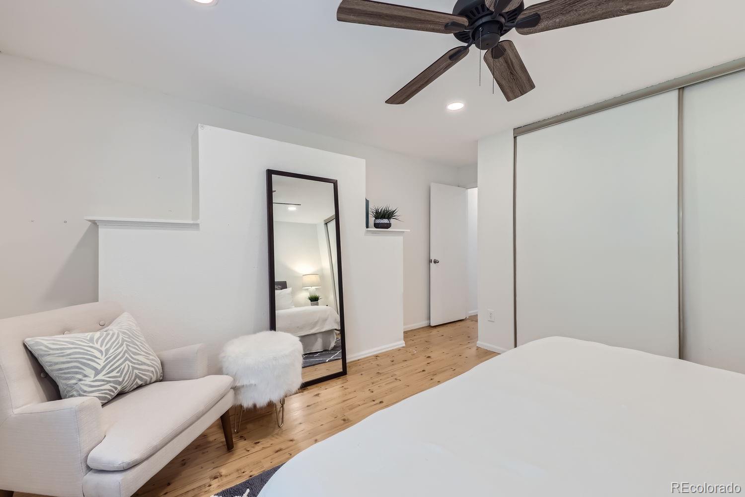 5329 E 112th Place