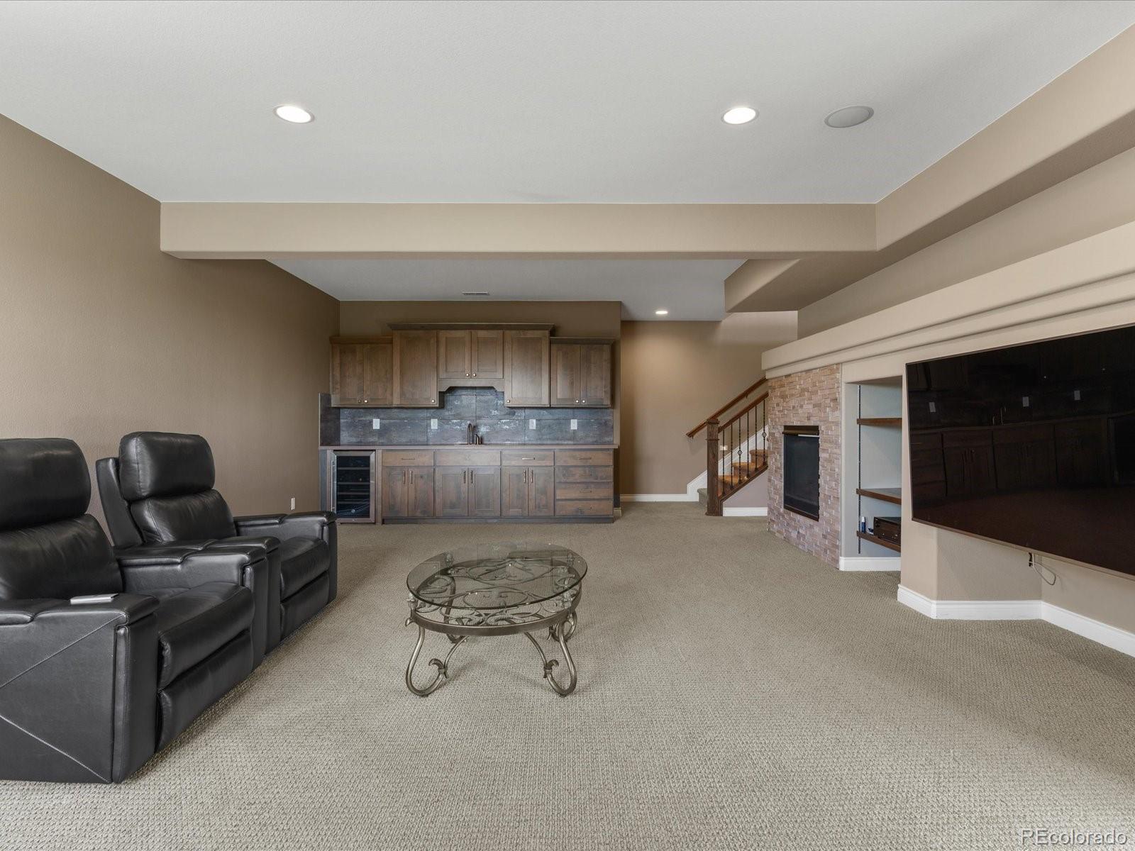 8444 Quartz Circle