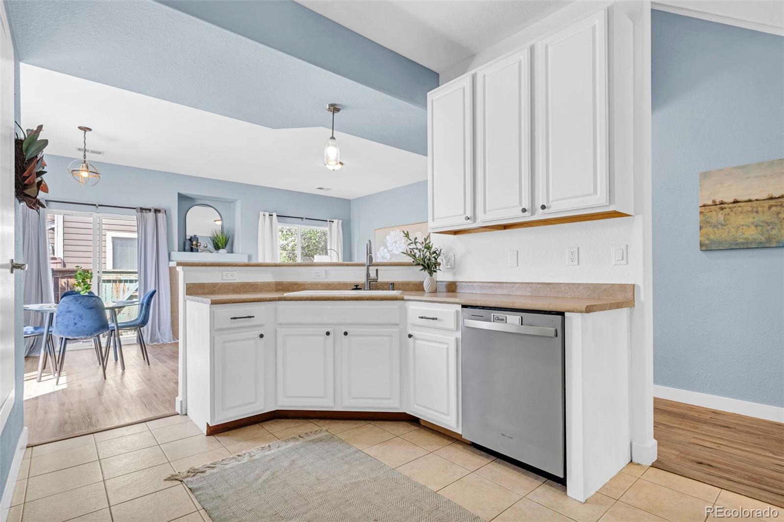 14700 E 104th Avenue Unit: 3201