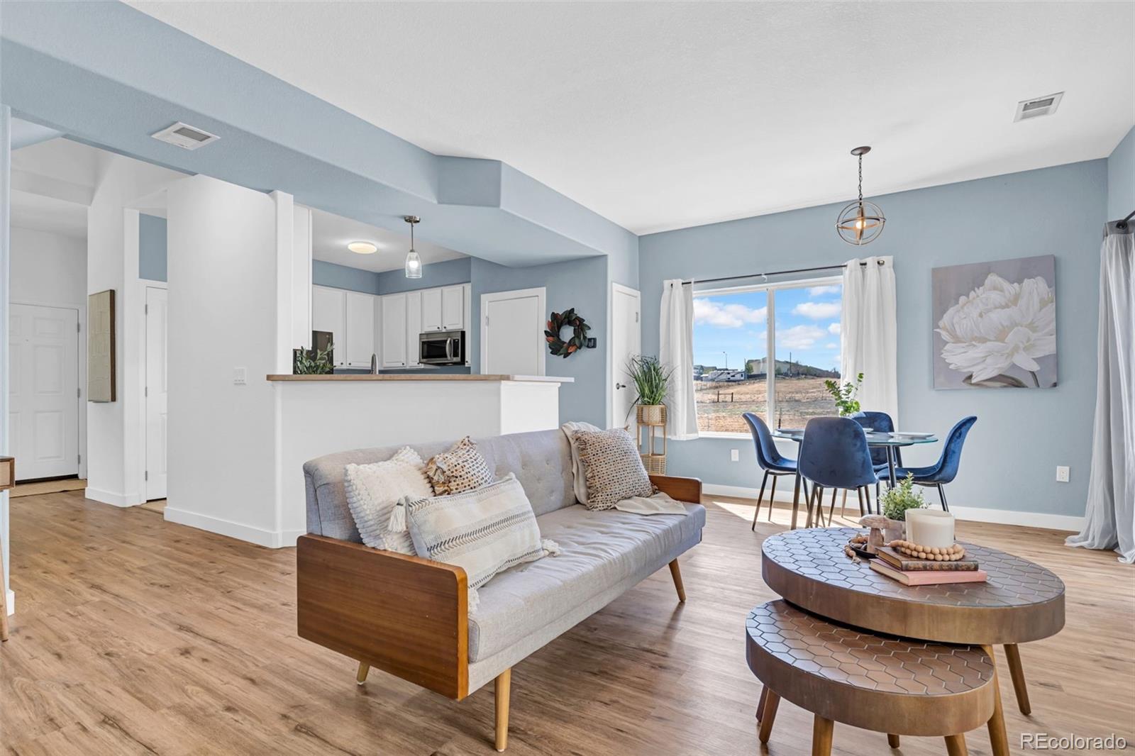 14700 E 104th Avenue Unit: 3201