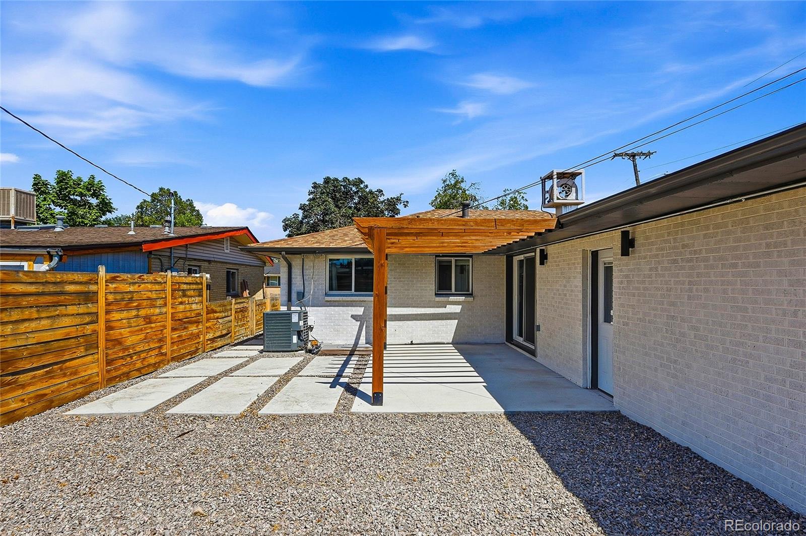 505 Zenobia Street