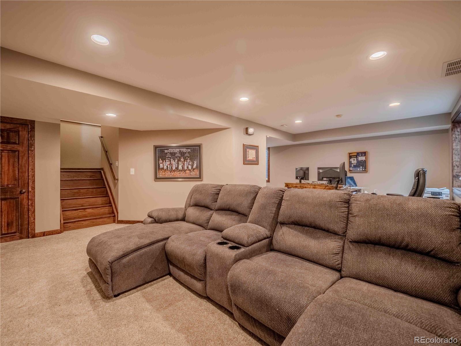 10071 Silver Maple Circle