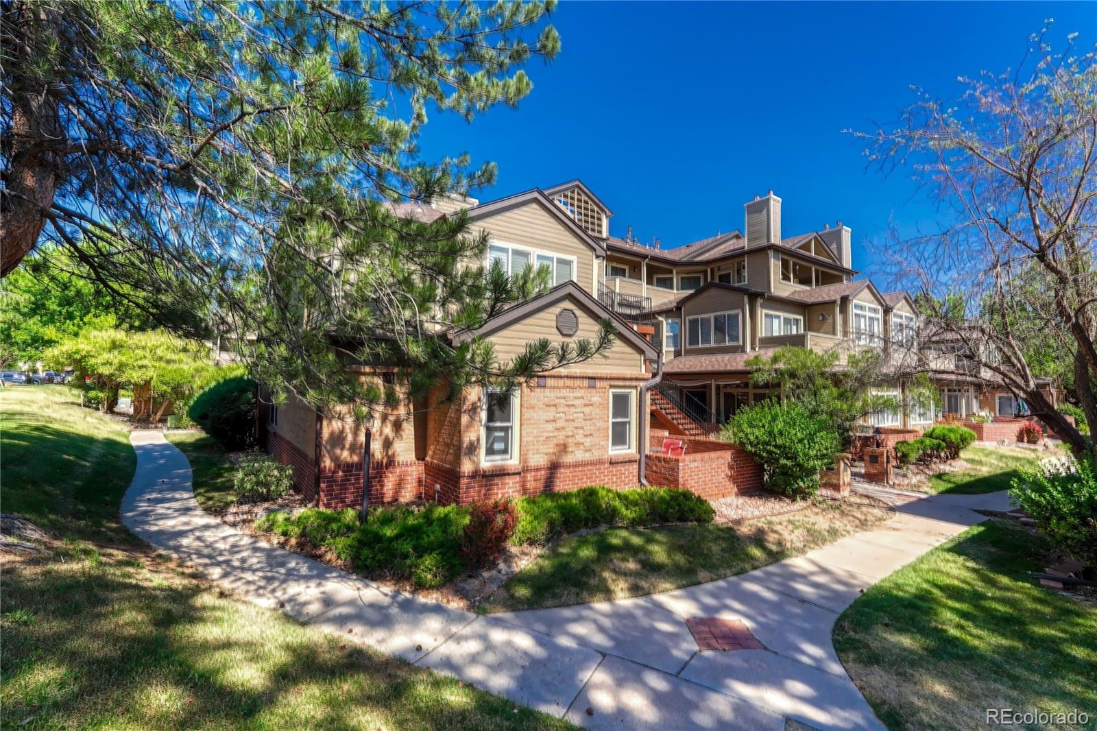6001 S Yosemite Street Unit: B101