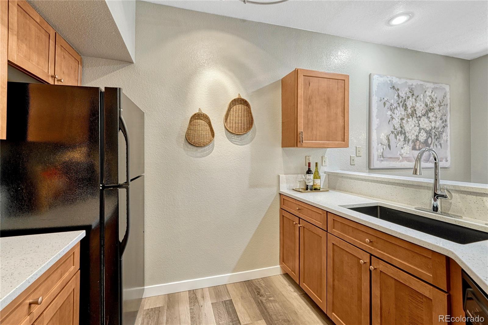 6001 S Yosemite Street Unit: B101