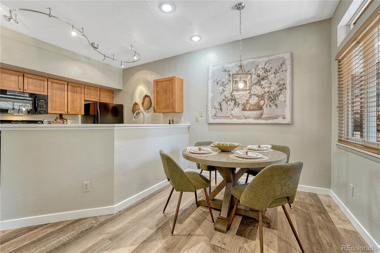 6001 S Yosemite Street Unit: B101