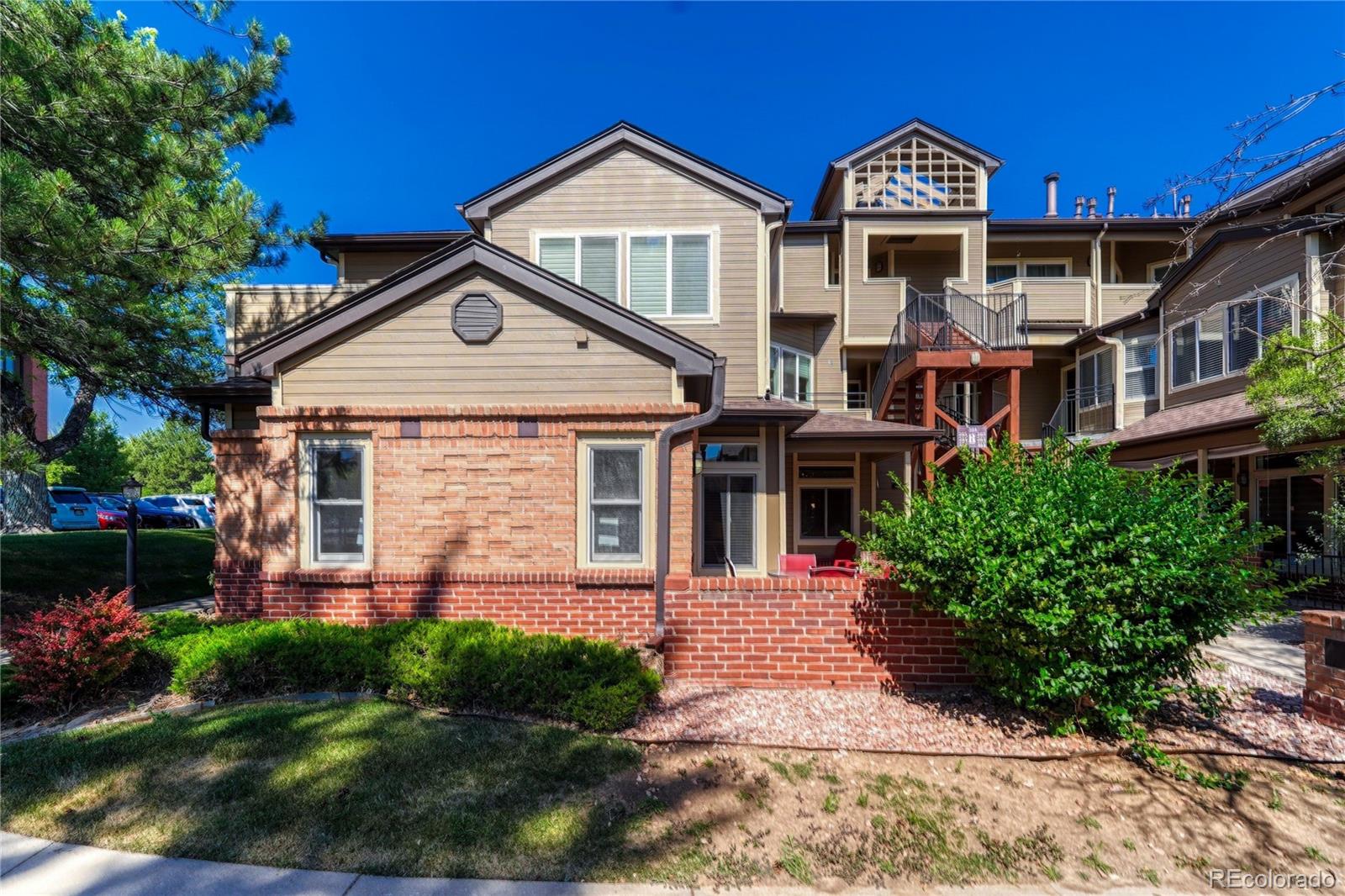 6001 S Yosemite Street Unit: B101
